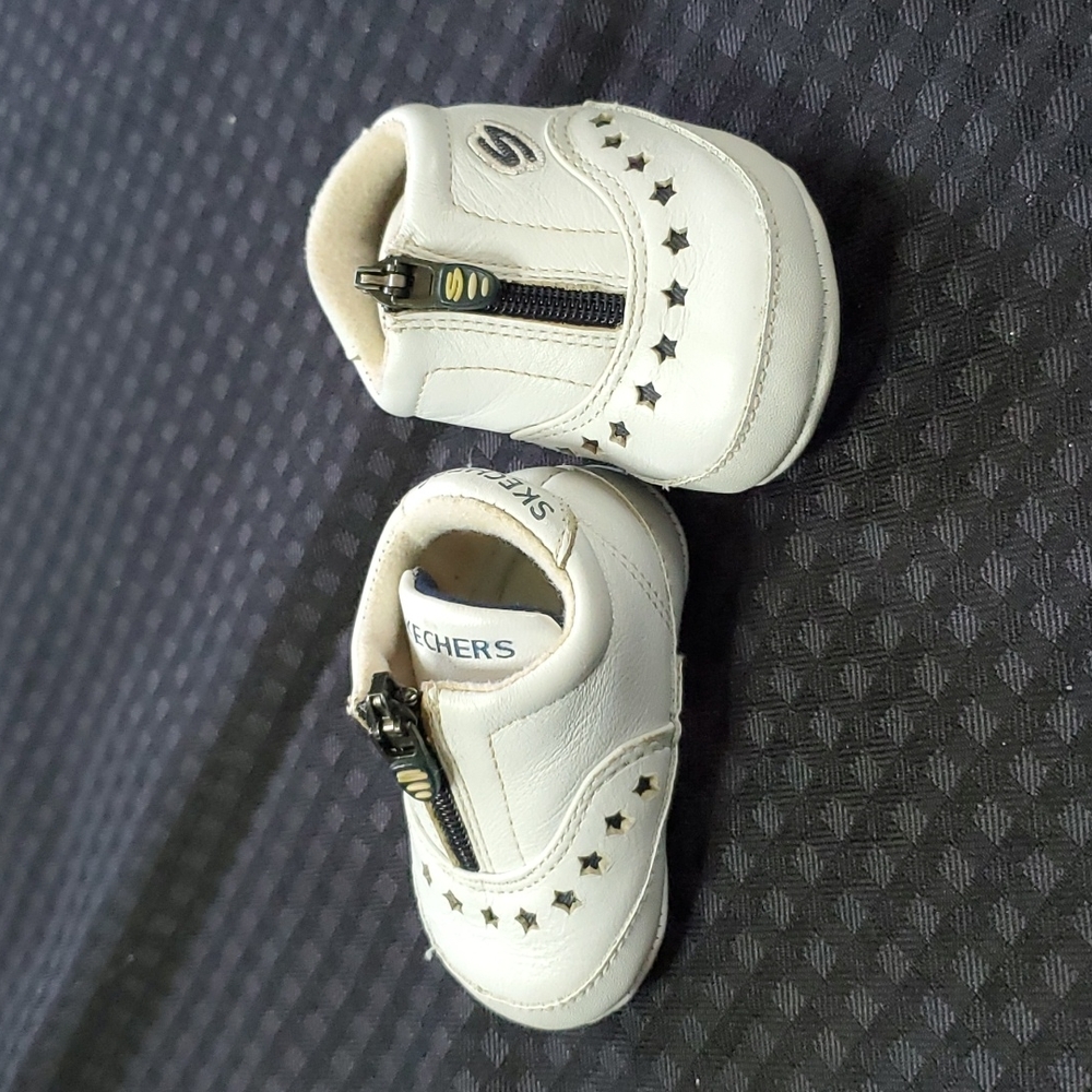 Skechers, white, star, zippered, tennis shoes, size 1